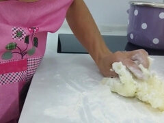 Leie, Selbstgemacht, Küche, Milf, Nackt, Russisch, Titten, Ehefrau