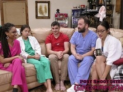 Amerikanisch, Hinter den kulissen, Arzt, Füsse, Handschuhe, Muschi, Titten, Uniform