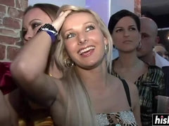 Grote lul, Grote mammen, Blond, Bruinharig, Oudere vrouw, Ondergoed, Moeder, Feest