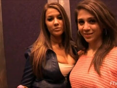 女, 指いじり, はじめて, Hd, レズビアン, ヌーディスト, 一人, おもちゃ