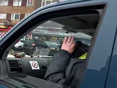 Fetiche, Orinar, Público