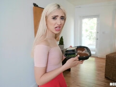 Tussi, Blondine, Lesbisch, Lecken, Krankenschwester, Muschi, Jungendliche (18+), Titten