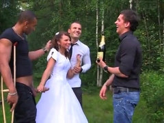 Blasen, Braunhaarige, Spermaladung, Gruppe, Hardcore, Im freien, Öffentlich, Jungendliche (18+)
