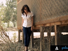 Жопа, Большая жопа, Большие сиськи, Бондаж, Постарше, Волосатые, Лизание, Наездница