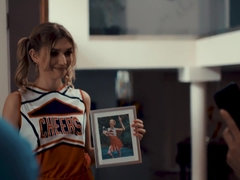 Rubia, Mamada, Penetracion con dedos, Hd, Adolescente, Trio, Tetas, Uniforme