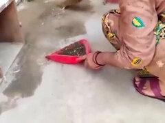 Hot Pakistani Wife Muskan Rani Fucks Hard in Viral Homemade Sex Tape