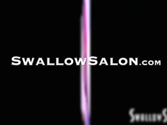 18 ans, Grosse bite, Sucer une bite, Brunette brune, Gorge profonde, Hd, Suçant, Adolescente