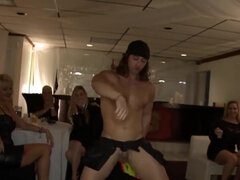 デカチン, 茶髪の, 着衣女と全裸男, ダンス, フェティッシュ, ハードコア, Hd, 淫乱熟女