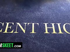 Grote kont, Bruinharig, Sperma shot, Vingeren, Hakken, Gezichtspunt, Anaal likken, Schreeuwen