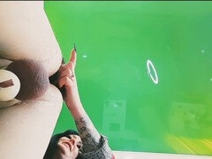 Amateur, Anal, Homme nu et filles habillées, Domination, Pénétrer avec le poing, Gode énorme, Jouets, Train