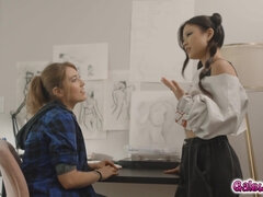 Колледж, Волосатые, Поцелуи, Натуральные сиськи, Крошечные, Сквиртинг, Молоденькие, Сиськи