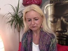 デカチン, フェラチオ, フェティッシュ, お婆さん, 毛深い, 小柄, オマンコ, ガリガリ