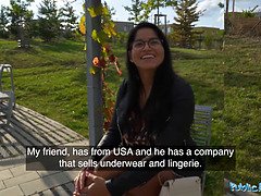 Grosser arsch, Grosse titten, Schwarz, Blasen, Braunhaarige, Natürlichen titten, Pov, Schreiend