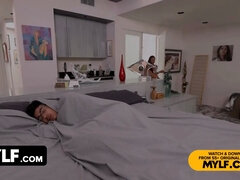 Mamada, Hd, Maduro, Madres para coger, Mamá, Pov, Sexo fuerte, Esperma