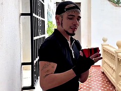 Amateur, Anal, Grosse bite, Sucer une bite, Fille latino, Muscle, Espagnole, Tatouage