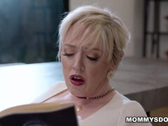 18 jahre, Blondine, Braunhaarige, Hd, Lesbisch, Reif, Orgasmus, Jungendliche (18+)