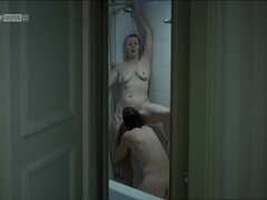 Gros seins, Sucer une bite, Célébrité, Éjaculation interne, Hôtel, Mature, Seins naturels, Nénés