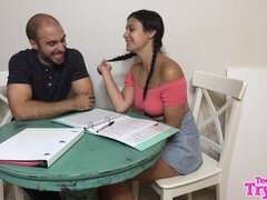 Grosser arsch, Grosser schwanz, Grosse titten, Blasen, Braunhaarige, Hundestellung, Schlampe