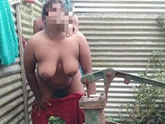 Tía, Cuarto de baño, Playa, Autobús, Ama de casa, Indio, Piscina, Inodoro