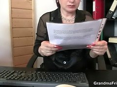 Oudere vrouw, Rijpe lesbienne, Moeder die ik wil neuken, Moeder, Kantoor, Orgie, Realiteit, Roodharige vrouw