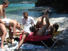 Amateur, Playa, Alemán, Grupo, Hd, Público, Sexo fuerte, Hermanas