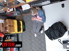 18, アメリカ人, イく瞬間, 手コキする, 小柄, オマンコ, ガリガリ, ティーン