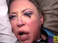 In den arsch, Sadomasochismus, Blasen, Kehlenfick, Handjob, Masturbation, Milf, Schreiend
