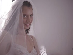 Sucer une bite, En gros plan de très près, Éjaculation interne, Éjaculer dans la bouche, Doigter, Lingerie, Orgasme, Mariage