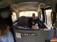 Arschlecken, Tussi, Bisexuell, Frau, Fingern, Lecken, Im freien, Hintern versohlen