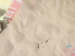 素人, ビーチ, 茶髪の, 指いじり, オーガズム, ハメ撮り, ガリガリ, 喫煙
