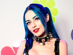 Blasen, Hundestellung, Handjob, Pov, Rasiert, Strümpfe, Jungendliche (18+), Spielzeuge