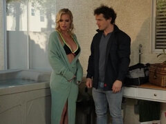 Americano, Culo grande, Verga grande, Tetas grandes, Rubia, Mamada, Acercamiento, Pajear