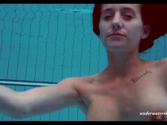 18 летние, Красотки, Женщины, Хд, На публике, Русские, Молоденькие, Сиськи