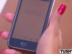 69, Anal, Noire, Sucer une bite, Tir de sperme, En levrette, Seins naturels, Branlette espagnole