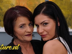 Culo, Culo grande, Tetona, Engañando, Lesbiana, Lamidas, Orgasmo, Afeitado