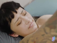 アジア人, バック, 手コキする, ハードコア, 人妻の, 小柄, オマンコ, オッパイの
