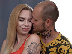 舐める尻, 美人, ブロンド, ヨーロピアン, 顔射, キス, ティーン, オッパイの