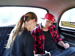 Любители, Минет, В машине, Ласковые ручки, Оргазм, Крошечные, Киски, Сиськи