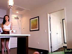 Азиатки, Большой член, Минет, Брат, Сперма во рту, Хд, От первого лица, Наездница