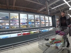 Public SuperMarket Pussy Flashing - Brunette Russian Milf Exhibitionist