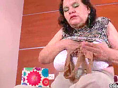 Mooie dikke vrouwen, Oudere vrouw, Rijpe lesbienne, Moeder die ik wil neuken, Nylonstof, Panty, Klein, Kousen