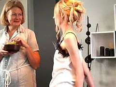 Kont, Dochter, Harig, Hd, Lesbisch, Rijpe lesbienne, Moeder die ik wil neuken, Kut duiken