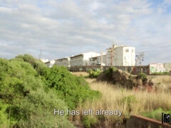 Пляж, Большие сиськи, Блондинки, Ботинки, Джинсы, Обнаженные, Развязные, Порка