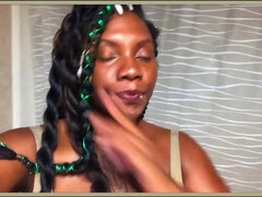 Gros seins, Plantureuse, Noir ébène, Lactation, Mère que j'aimerais baiser, Maman, Seins naturels, Softcore