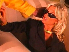 Jurk, Handbeurt, Likken, Ondergoed, Moeder die ik wil neuken, Penis, Kousen, Nat