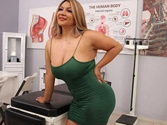 デカ尻, デカチン, デカパイ, フェラチオ, 医者, バック, 淫乱熟女