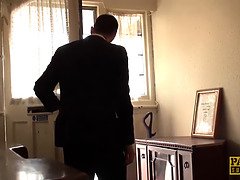 緊縛, デカチン, フェラチオ, ボンデージ, イギリス人, 口内発射, 服従, Hd