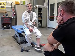 Short Hairy Tabitha Poison Fucked Roughly