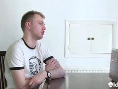 Blond, Pijpbeurt, Lul, Hd, Masturbatie, Rijpe lesbienne, Trio, Nat