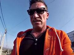 Grosser arsch, Blondine, Spermaladung, Schwarz, Latina, Pov, Flotter dreier, Titten